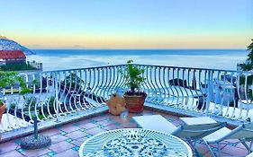 Hotel Villa Delle Palme In Positano